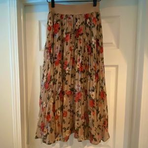 "Paper Planes" Pleated Floral Midi Skirt